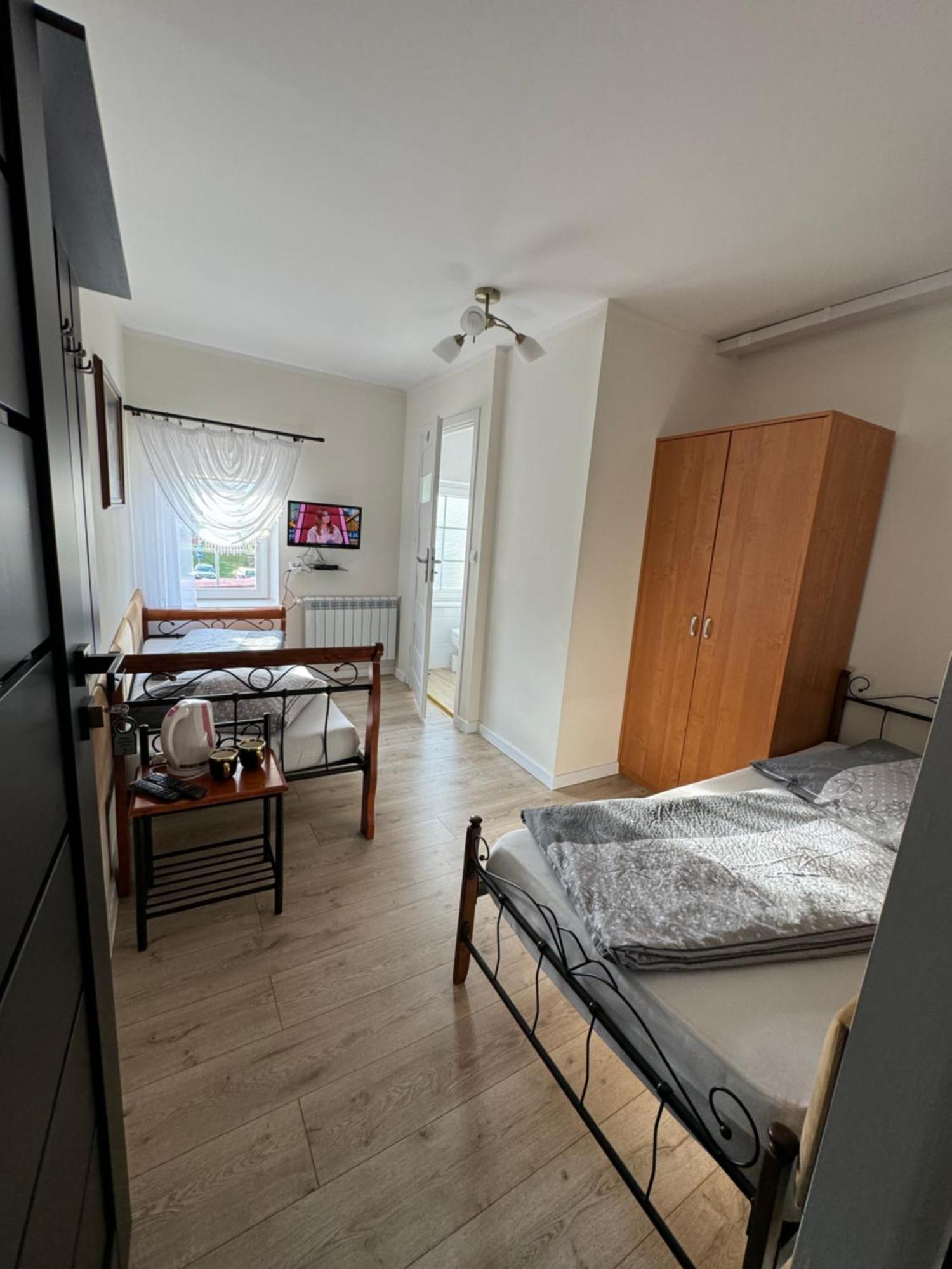 Pokoje Goscinne U Reni Wambierzyce Dış mekan fotoğraf